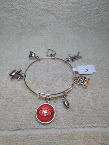 Bracciale San Francisco 49ers Personalizzato Espandibile Charm NUOVO - Foto 1 di 2