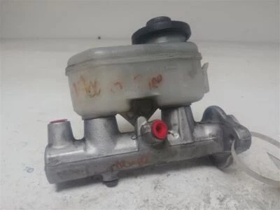 Cilindro maestro esclavo de freno Toyota Solara sin control de tracción 2000-2003 OEM Foto 1 de 4