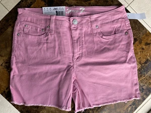 Seven7 Weekend Shorts Größe 6 Pastell Lavendel 5" Schrittlänge ausgefranster Saum neu mit Etikett - Bild 1 von 3