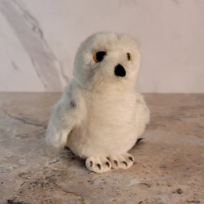 THE HARRY POTTER SHOP AT PLATFORM 9 3/4 MINI HEDWIG WHITE SPOTTED OWL PLUSH - Image 1 of 4