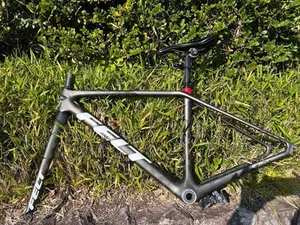 FELT FR1 model used by the Yowamushi Pedal cycling team! - Picture 1 of 11