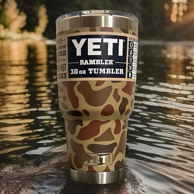 Vaso YETI RAMBLER 2025 30 OZ TAPA DESLIZANTE MAGNÉTICA HUMEDALES CAMUFLAJE NUEVO ENVÍO GRATUITO Foto 1 de 3