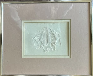 Trifecta Squamish Fluted Giant Clam – Embossed Relief Art by Susanne Warner - Picture 1 of 3