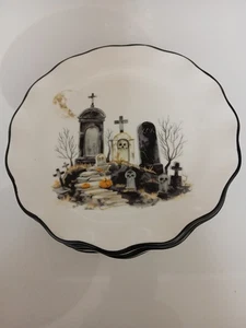 Set of 4 Potters Studio Halloween Salad Plates Graveyard Ghosts Tombstones - Picture 1 of 9