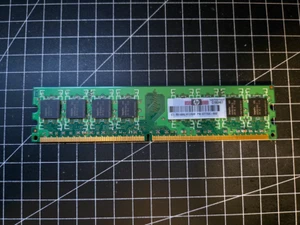 HP (377726-888) - 1GB PC2-5300U DDR2 667Mhz RAM - Foto 1 di 1