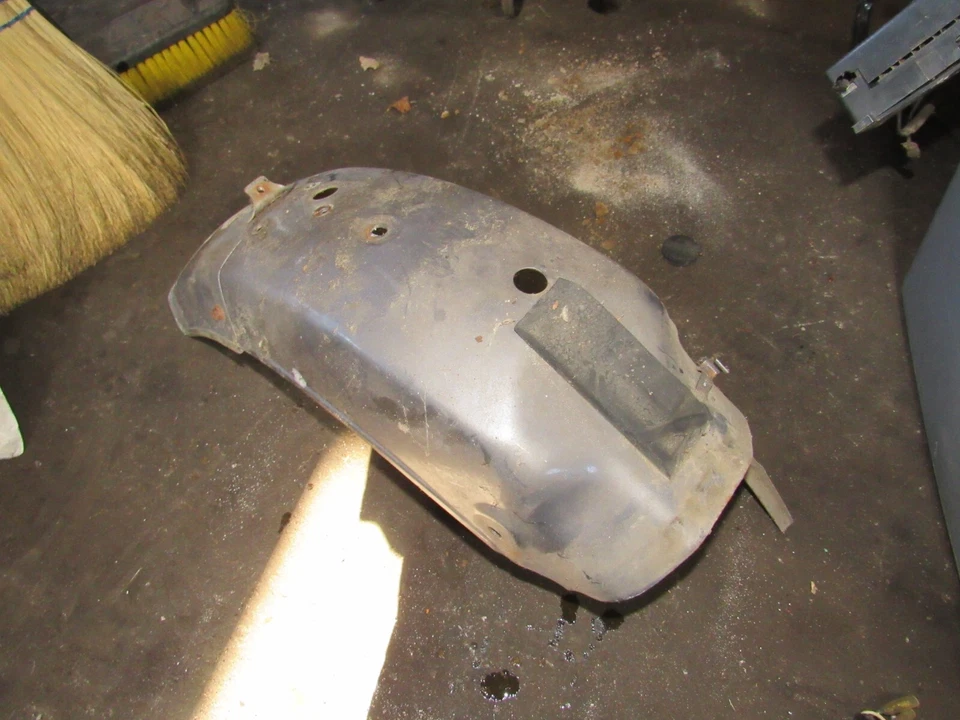 Guardabarros trasero Honda Gl1100 1982 Aspencade Goldwing 82 Foto 1 de 1