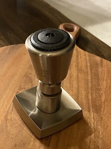 JADO illume Body Spray Shower Brushed Nickel 820/007/144 New Shower Head - Picture 1 of 9