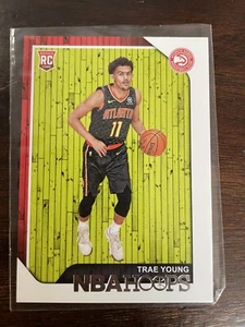 2018 NBA Hoops #250 Trae Young Rookie Card Hawks RC Nice - Picture 1 of 2
