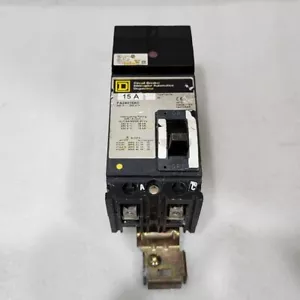 SQUARE D FA24015AC FA/LA CASE STAMPATO INTERRUTTORE 15A - Foto 1 di 8