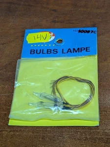 Model Power - HO Scale - #10097C - 14V - Pre-Wired Flashing Bulbs - NOS - Picture 1 of 3