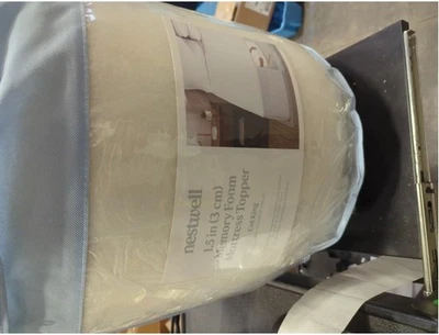 Nestwell 1.5-Inch Memory Foam California King Mattress Topper in Neutral - Image 1 of 2