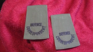 RARE Pair of UK Army:"DEFENCE CORRESPONDENT SLIP-ON SHOULDER TITLES" (1990s Era) - Picture 1 of 3