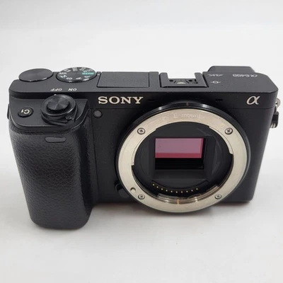 Sony Alpha 6400 Mirrorless Camera Body 24.2MP Low Shutter Count 5200 - Image 1 of 4