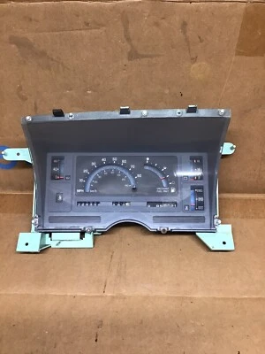 Chevy S10 Blazer GMC S15 1986-94 Jimmy OEM cuadro de instrumentos medidor de tablero Foto 1 de 4
