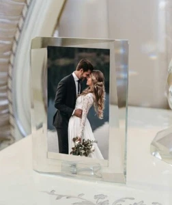 DONOUCLS Crystal Picture Frame Decorative Photo Clear Wedding Birthday Gift Idea - Picture 1 of 7