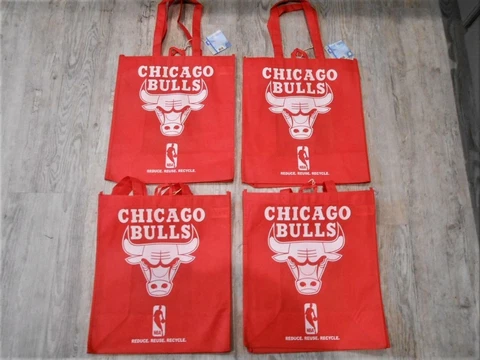 New NBA    X4 FOUR  Chicago Bulls Reusable LARGE Cloth Bags Grocery Totes S129 Cover