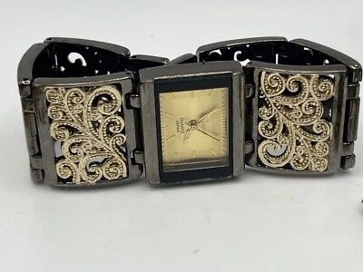 Genoa Ladies Two Tone Bracelet Watch 7” - Image 1 of 4