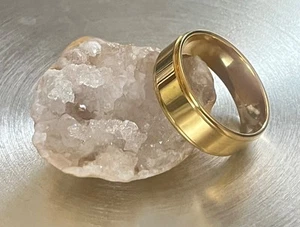 Gold Wolfram Unisex Bandring - polierte Oberfläche - geriffelter Rand - 8 mm Breite - Neu - Bild 1 von 12
