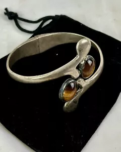 Tarnished, Sterling Hinged Bracelet , Pair of Beautifully Polished Tiger’s Eyes - Picture 1 of 5