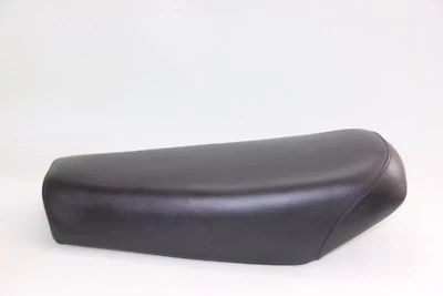 1976-1979 Yamaha XT500 classic motorcycle seat saddle CODE: L1375 - Image 1 of 4