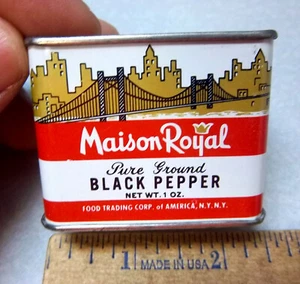 Vintage 1950s Maison Royal BLACK PEPPER 1 oz Spice tin, FULL, new old stock, NY - Picture 1 of 4