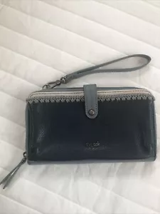 The Sak Iris Leather Blue Wristlet Zip around Wallet Smartphone Holder - Picture 1 of 15