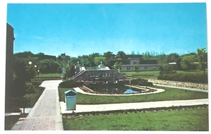 Memorial Union Footbridge Iowa River University of Iowa Campus Chrome Postcard - Picture 1 of 2