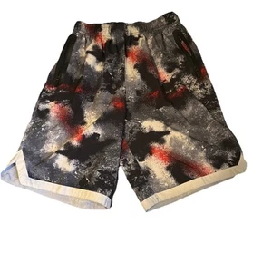 Reebok Boys Gray Zipper Pocket Athletic Basketball Shorts Large Size 10-12 - Picture 1 of 1