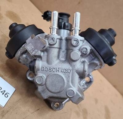 OEM 2014-2018 DODGE RAM 1500 3.0 EcoDiesel 3.0L High Pressure Diesel Fuel Pump - Image 1 of 4