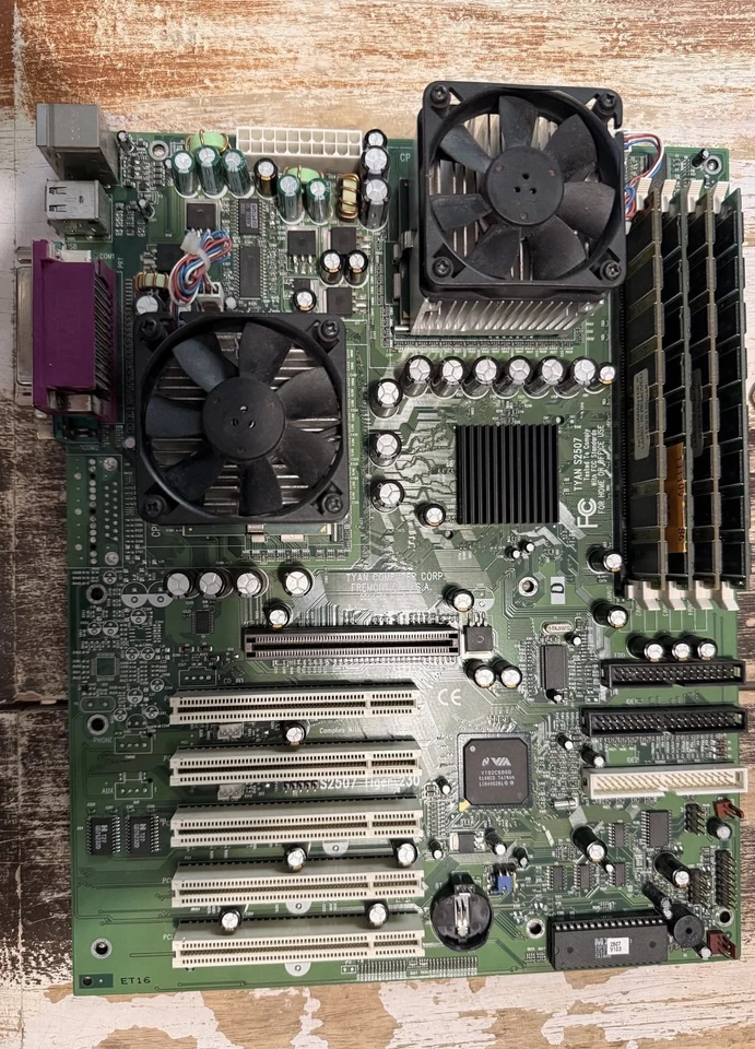 Tyan S2507 Tiger 230  *Retro* Server-Mainboard - Bild 1 von 4