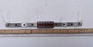 Schneeberger MN14-G3-V0 Linear Rail with Two MNN-14-G1 Carriages - Picture 1 of 6