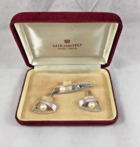 Beautiful Mikimoto Pearl 14K Whit Gold Cufflinks & Tie Clip Box Set