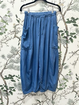 Free People Medium Quinn Pants Yacht Ride Blue Drawstring Pockets Lightweight - Image 1 of 4