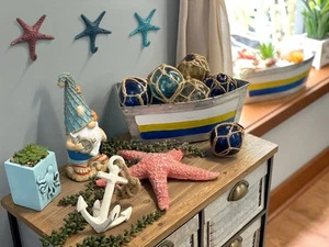 Set of 2 Resin Starfish Wall Hanging Sculptures Coastal Home Decor Beach Art - Picture 1 of 4