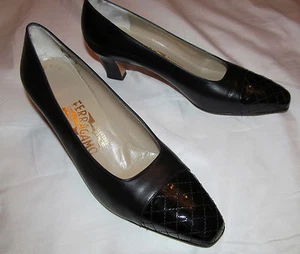 SALVATORE FERRAGAMO CLASSIC Acolchado Costuras Charol Puntera Zapatos de salón - Imagen 1 de 7