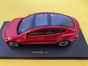 Burago ~Toy Red Tesla Model 3 ~ Die-Cast Car ~ 1:43 Scale ~ NM - Picture 1 of 11