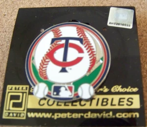 Minnesota Twins baseball lapel pin MLB 2008 - Picture 1 of 6