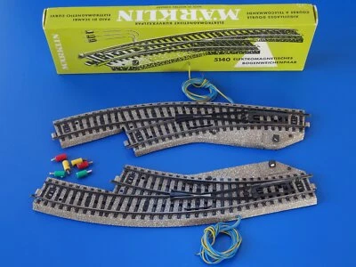 MARKLIN H0 - 5140 - Pair of Curved Switches - M Track / BOX - LN - Image 1 of 2