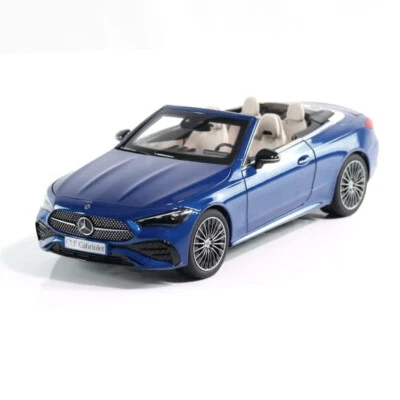 CLE A236 Convertible Spectral Blue Mercedes-Benz 1:18 Model Car - Image 1 of 4