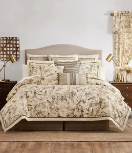 Rose Tree Birds Of Paradise 4 Piece King Comforter Set New - Picture 1 of 3