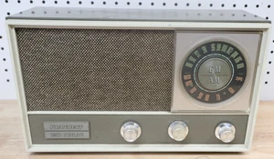 Radio a valvole da tavolo LLOYD'S / Faircrest alta fedeltà TM-75 AM/FM USA *Riparazione - Foto 1 di 15