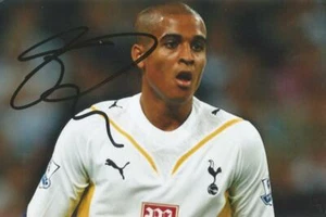 TOTTENHAM: KYLE NAUGHTON FOTO AZIONE 6x4 firmata + certificato di autenticità - Foto 1 di 1