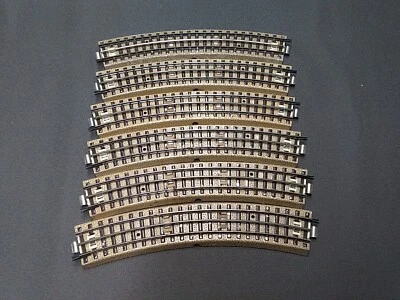 Marklin HO Scale Vintage M Track Curves (6 Sections) - Image 1 of 4