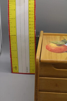 Small wooden box - Image 1 of 4