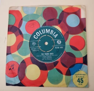 Cliff Richard THE YOUNG ONES (GREAT ROCK N ROLL 45) #4761 PLAYS VG+ TO VG++ - Picture 1 of 5