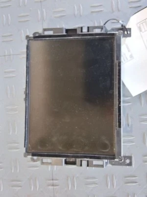 Chrysler 200 2016 receptor de radio pantalla de 8,4' sin navegación con satélite Sirius Foto 1 de 4