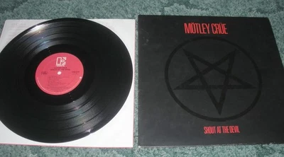 MOTLEY CRUE SHOUT AT THE DEVIL ORIGINAL ELEKTRA 9 60289-1 LP W/ORDER FORM 1983 - Image 1 of 4