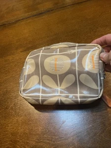 Orla Kiely Flower Design Double Zip Around Makeup Pouch 7x5x2 Retro - Picture 1 of 9