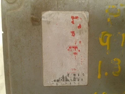 Engine Computer ECM ECU PCM Module 1997 97 GEO METRO 1.3L 33920-52GN - Immagine 1 di 3