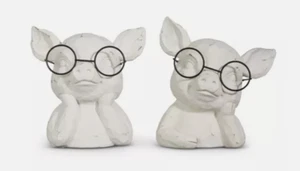Juego de 2 piezas de mesa RAZ Imports cerdos blancos envejecidos con vasos busto resorte - Imagen 1 de 1